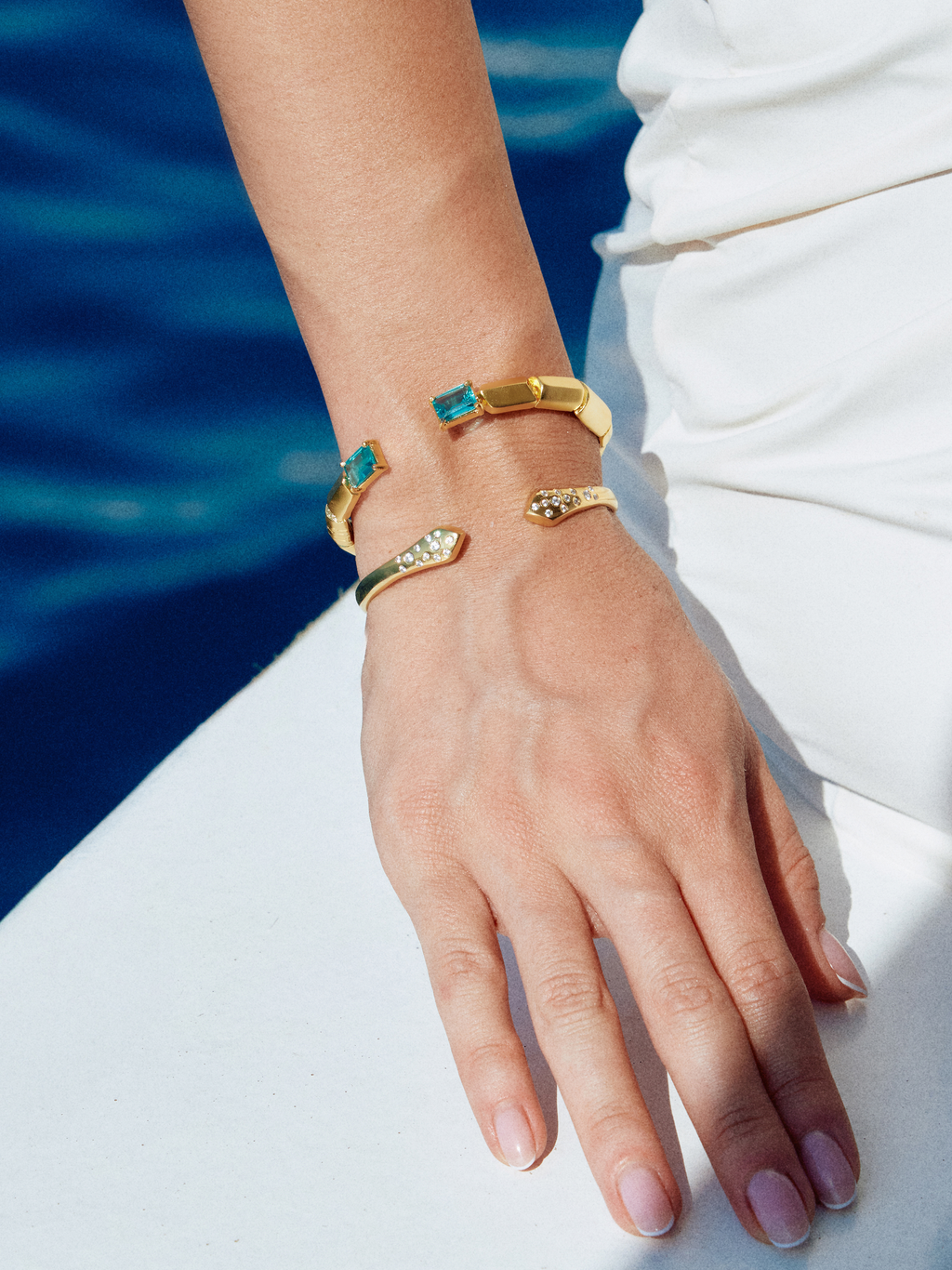 Stellar Glow Armlet