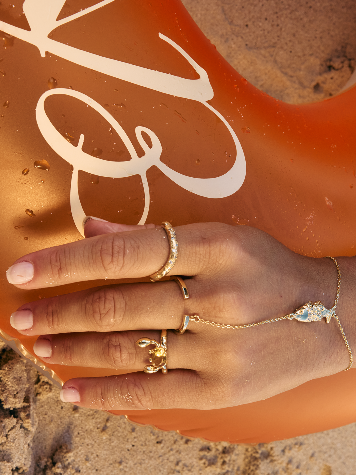 Fishermen Discovery Hand Chain